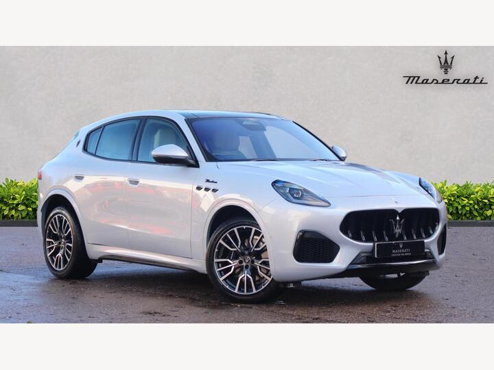 Maserati GRECALE 2.0 MHEV Modena ZF 4WD Euro 6 (s/s) 5dr