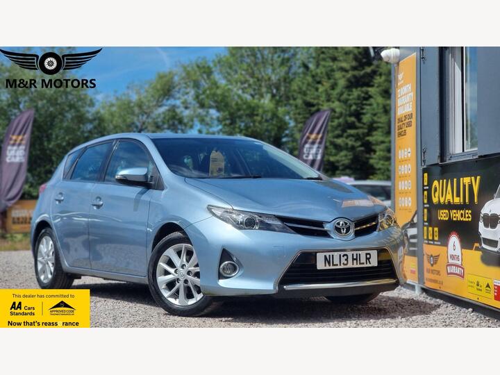 Toyota Auris 1.33 Dual VVT-i Icon Euro 5 (s/s) 5dr Toyota Auris 1.33 Dual VVT-i Icon Euro 5 (s/s) 5dr