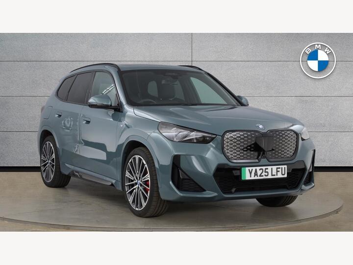 BMW IX1 20 66.5kWh Shadow Edition Auto EDrive 5dr (11kW Charger)