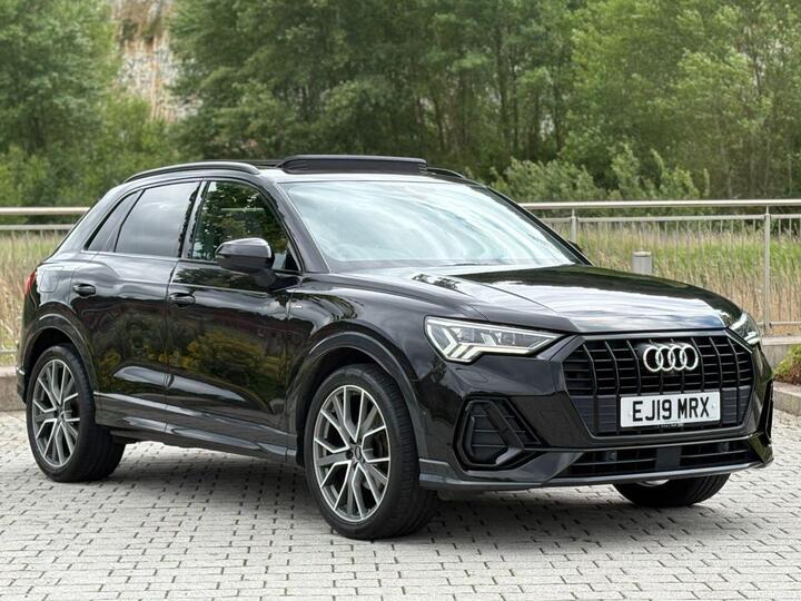 Audi Q3 1.5 TFSI CoD 35 Vorsprung S Tronic Euro 6 (s/s) 5dr