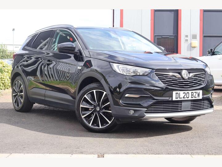 Vauxhall GRANDLAND X 1.6 13.2kWh Business Edition Nav Premium Auto 4WD Euro 6 (s/s) 5dr Hybrid4