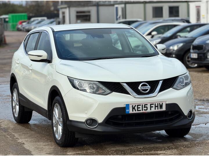 Nissan Qashqai 1.2 DIG-T Acenta 2WD Euro 6 (s/s) 5dr