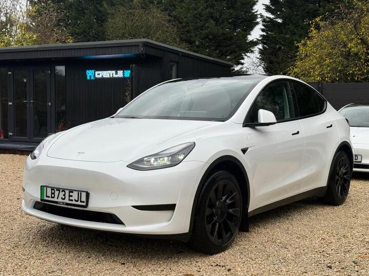 Tesla Model Y Auto RWD 5dr