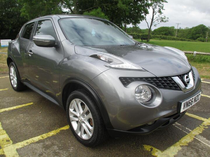 Nissan Juke 1.2 DIG-T N-Connecta Euro 6 (s/s) 5dr