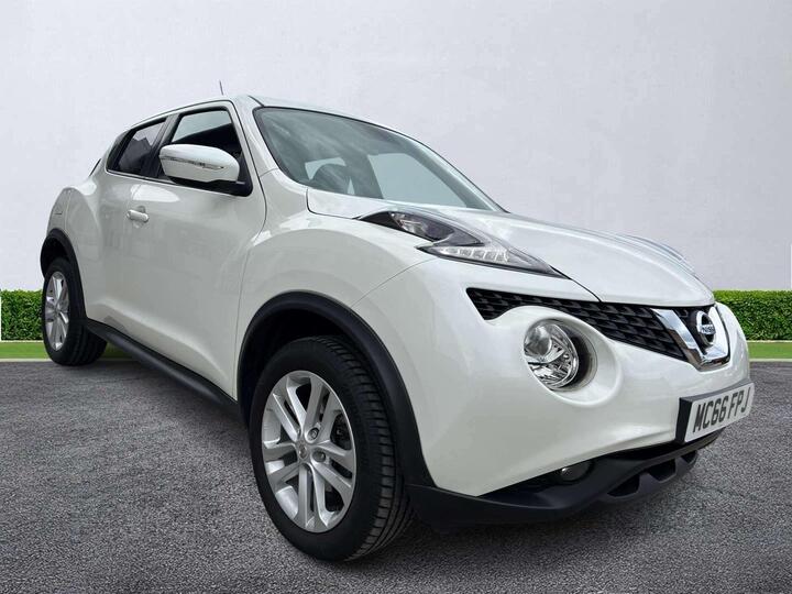Nissan JUKE 1.6 N-Connecta XTRON Euro 6 5dr