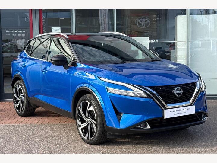 Nissan Qashqai 1.3 DIG-T MHEV Tekna+ XTRON Euro 6 (s/s) 5dr