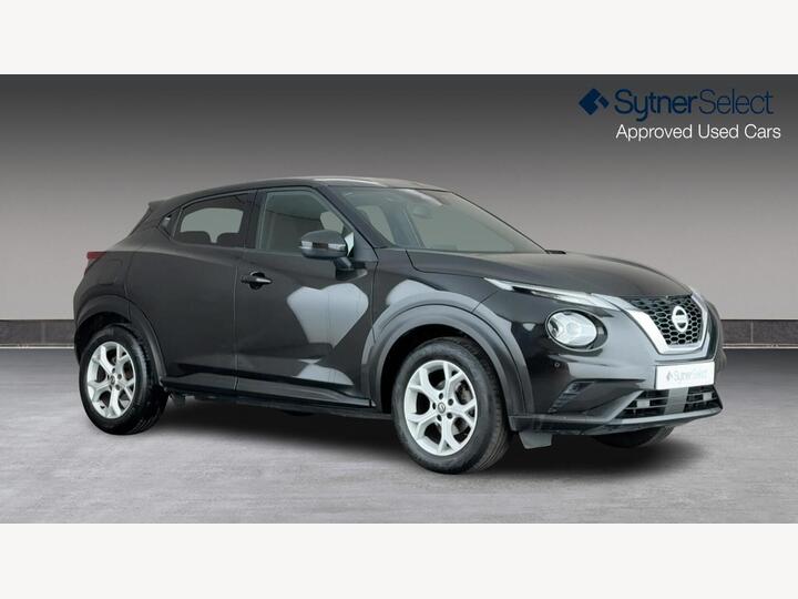 Nissan JUKE 1.0 DIG-T N-Connecta Euro 6 (s/s) 5dr Nissan JUKE 1.0 DIG-T N-Connecta Euro 6 (s/s) 5dr