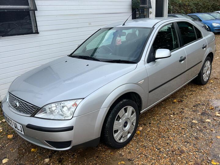 Ford Mondeo 1.8 LX 5dr