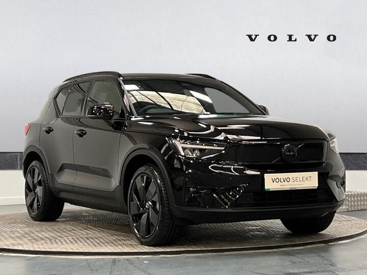 Volvo EX40 Single Motor Extended Range 82kWh Plus Black Edition Auto 5dr
