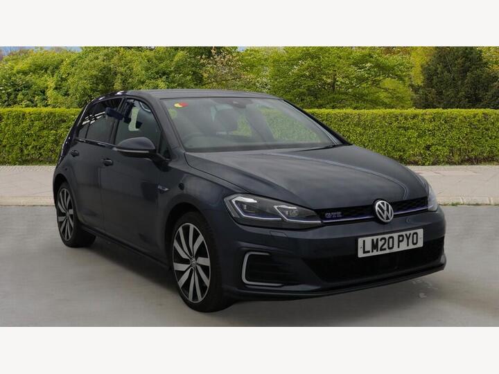 Volkswagen Golf 1.4 TSI 8.7kWh GTE Advance DSG Euro 6 (s/s) 5dr