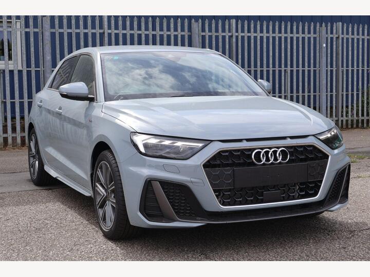 Audi A1 1.0 TFSI 30 S Line Sportback S Tronic Euro 6 (s/s) 5dr