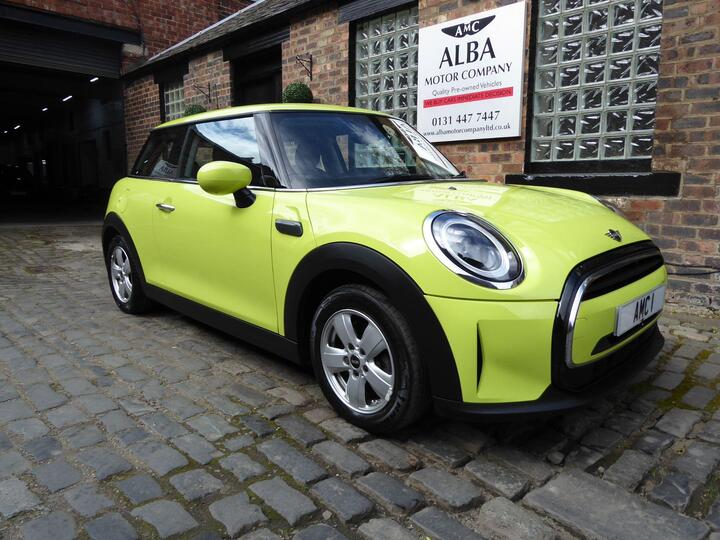 MINI Hatch 1.5 Cooper Classic Steptronic Euro 6 (s/s) 3dr