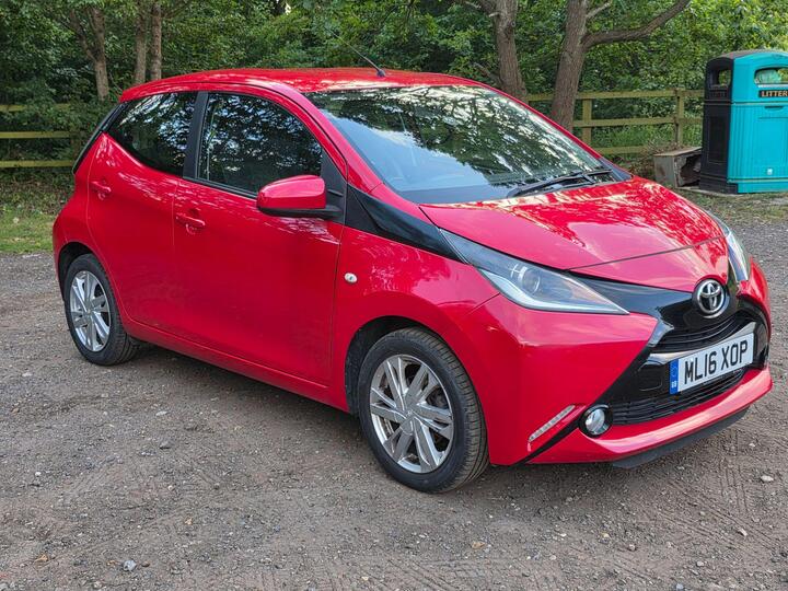 Toyota AYGO 1.0 VVT-i X-pression Euro 6 5dr
