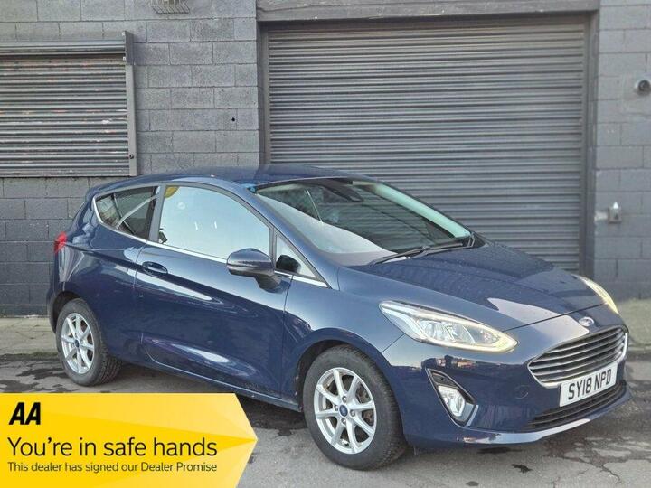 Ford FIESTA 1.1 Ti-VCT Zetec Euro 6 (s/s) 3dr Ford FIESTA 1.1 Ti-VCT Zetec Euro 6 (s/s) 3dr