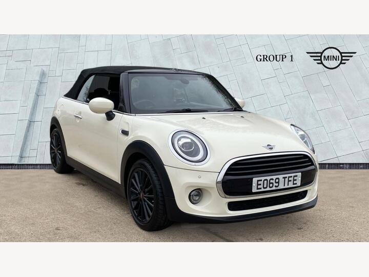 MINI Convertible 1.5 Cooper Classic Euro 6 (s/s) 2dr