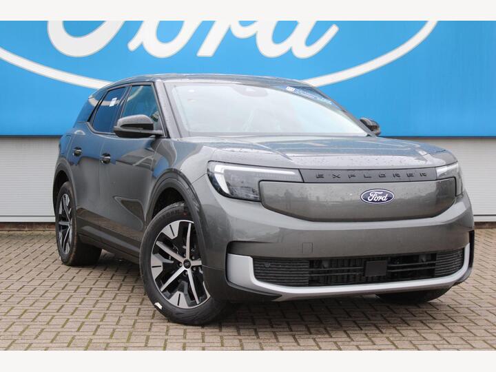 Ford Explorer Standard Range 52kWh Style Auto 5dr