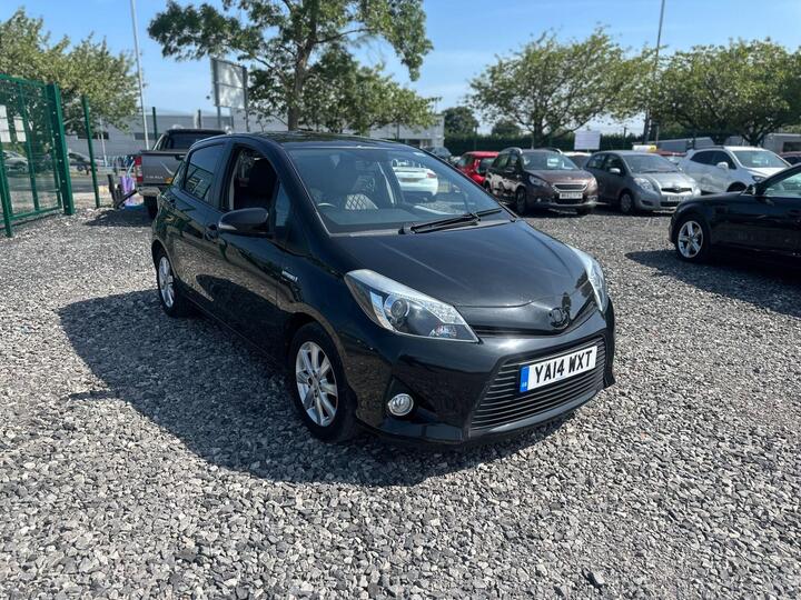 Toyota Yaris 1.5 VVT-h Icon Plus CVT Euro 5 5dr
