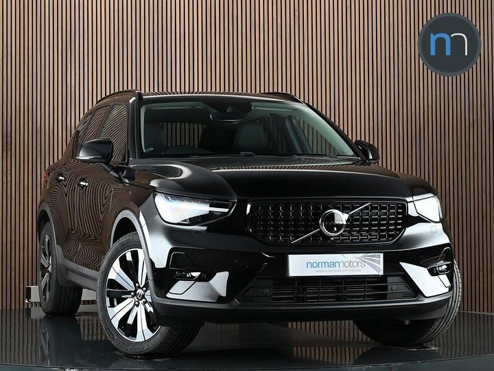 Volvo XC40 1.5h T5 Recharge 10.7kWh Ultimate Dark Auto Euro 6 (s/s) 5dr