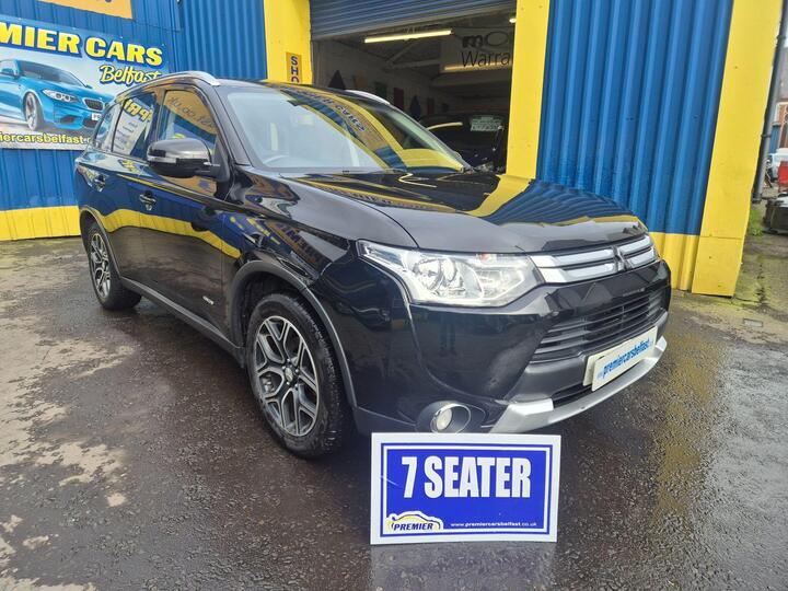 Mitsubishi Outlander 2.2 DI-D GX3 4WD Euro 5 (s/s) 5dr Mitsubishi Outlander 2.2 DI-D GX3 4WD Euro 5 (s/s) 5dr