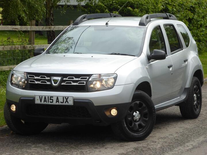 Dacia Duster 1.5 DCi Ambiance 4WD Euro 5 5dr Dacia Duster 1.5 DCi Ambiance 4WD Euro 5 5dr