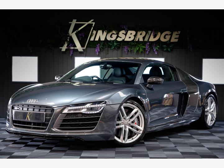 Audi R8 5.2 FSI V10 Plus S Tronic Quattro Euro 5 2dr