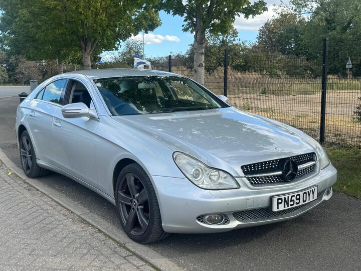 Mercedes-Benz CLS 3.0 CLS320 CDI Coupe 7G-Tronic 4dr