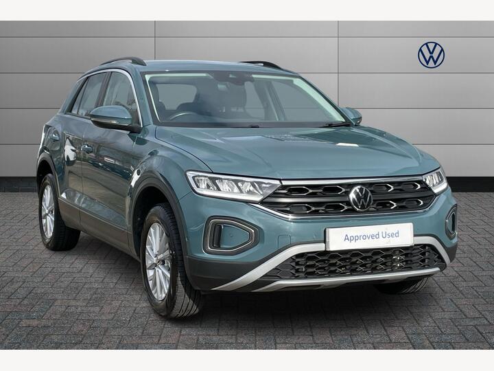 Volkswagen T-roc 1.5 TSI Life Euro 6 (s/s) 5dr Volkswagen T-roc 1.5 TSI Life Euro 6 (s/s) 5dr