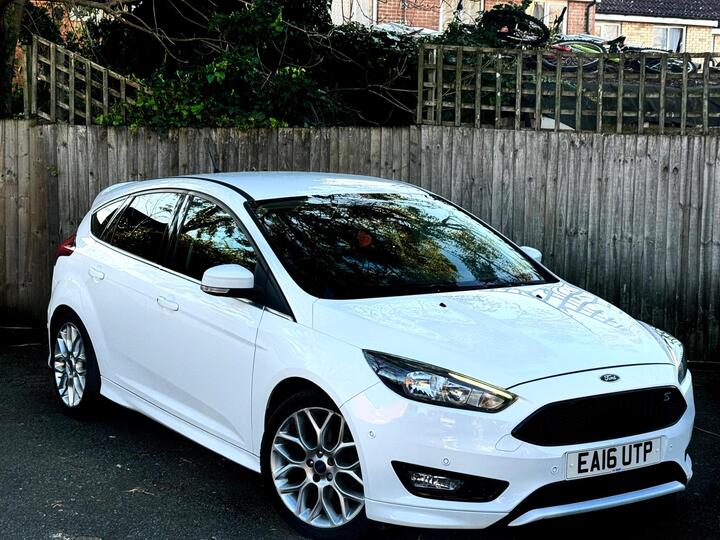 Ford Focus 1.5T EcoBoost Zetec S Euro 6 (s/s) 5dr