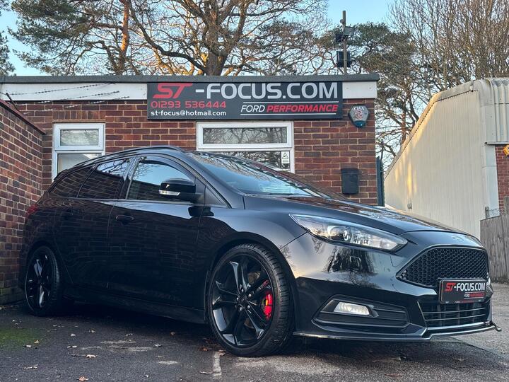 Ford Focus 2.0T EcoBoost ST-3 Euro 6 (s/s) 5dr