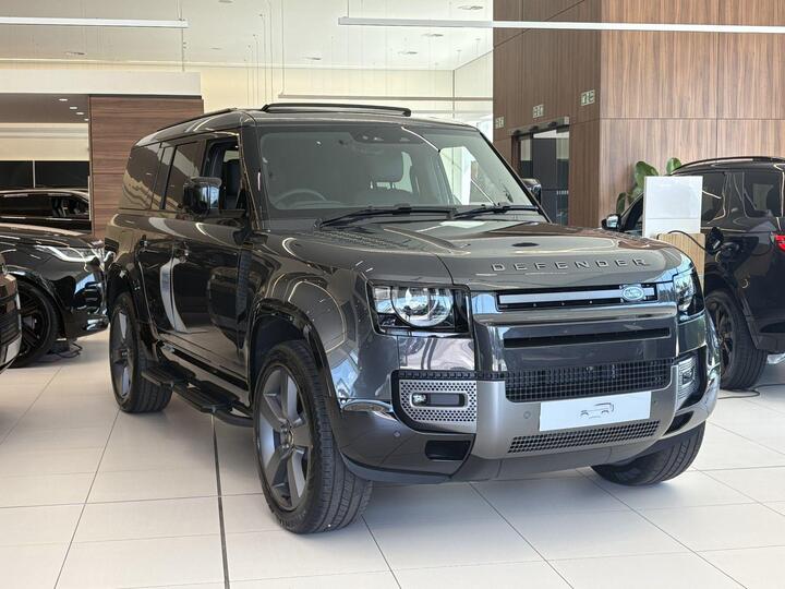 Land Rover Defender 130 3.0 D350 MHEV Outbound Auto 4WD Euro 6 (s/s) 5dr