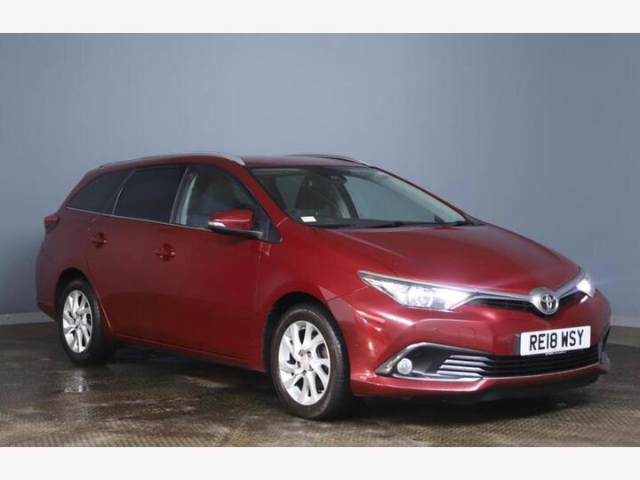 Toyota Auris 1.2 VVT-i Icon Touring Sports Euro 6 (s/s) 5dr (Safety Sense)