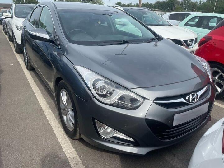 Hyundai I40 1.7 CRDi Style Auto Euro 5 4dr Hyundai I40 1.7 CRDi Style Auto Euro 5 4dr