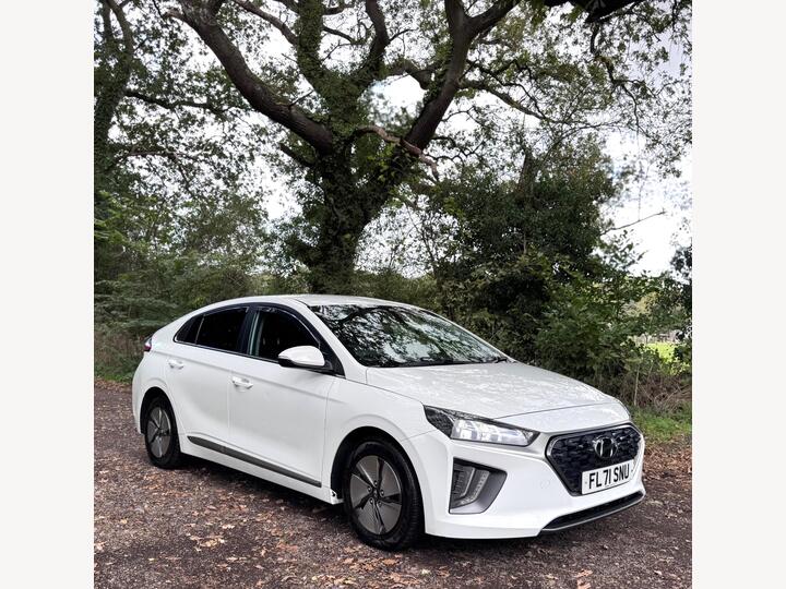 Hyundai IONIQ 1.6 H-GDi Premium DCT Euro 6 (s/s) 5dr