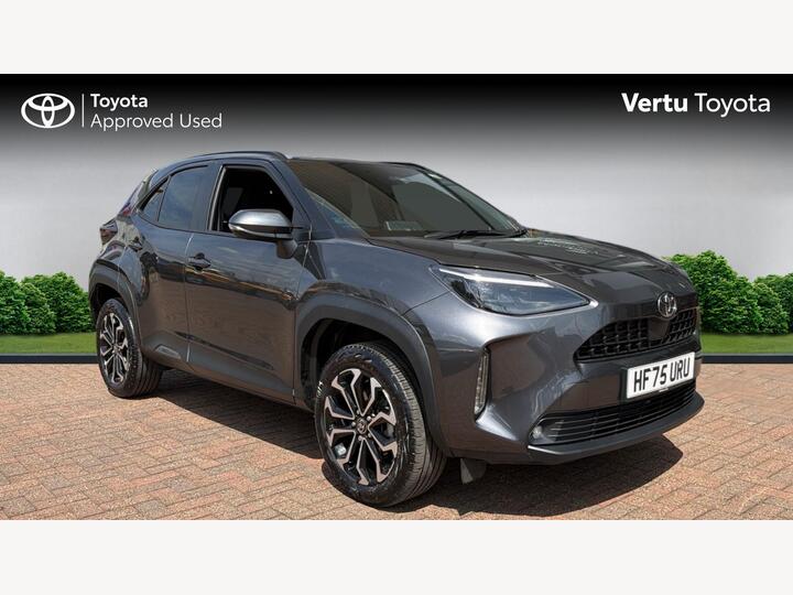 Toyota Yaris Cross 1.5 VVT-h Design E-CVT Euro 6 (s/s) 5dr Toyota Yaris Cross 1.5 VVT-h Design E-CVT Euro 6 (s/s) 5dr
