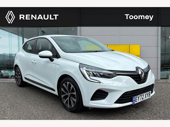 Renault Clio 1.0 TCe Iconic Edition Euro 6 (s/s) 5dr Renault Clio 1.0 TCe Iconic Edition Euro 6 (s/s) 5dr