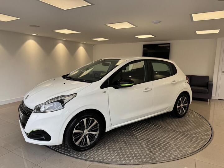 Peugeot 208 1.2 PureTech XS Lime Euro 6 5dr