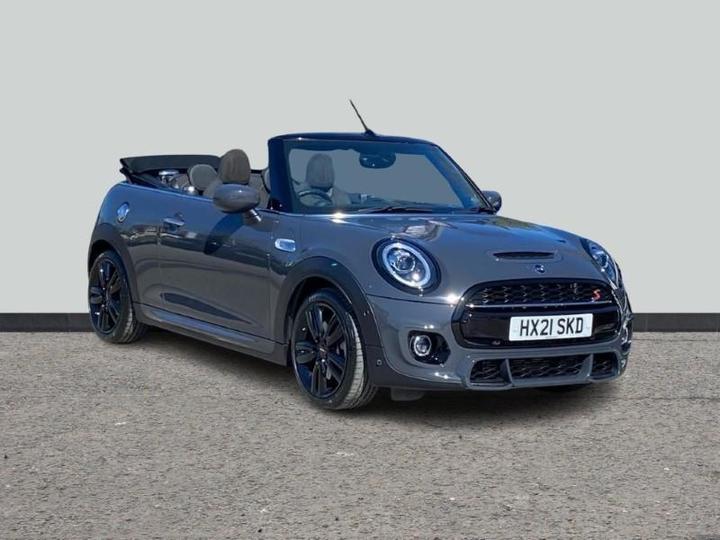 MINI Convertible 2.0 Cooper S Sport Steptronic Euro 6 (s/s) 2dr