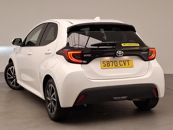 Toyota Yaris 1.5 VVT-h Design E-CVT Euro 6 (s/s) 5dr