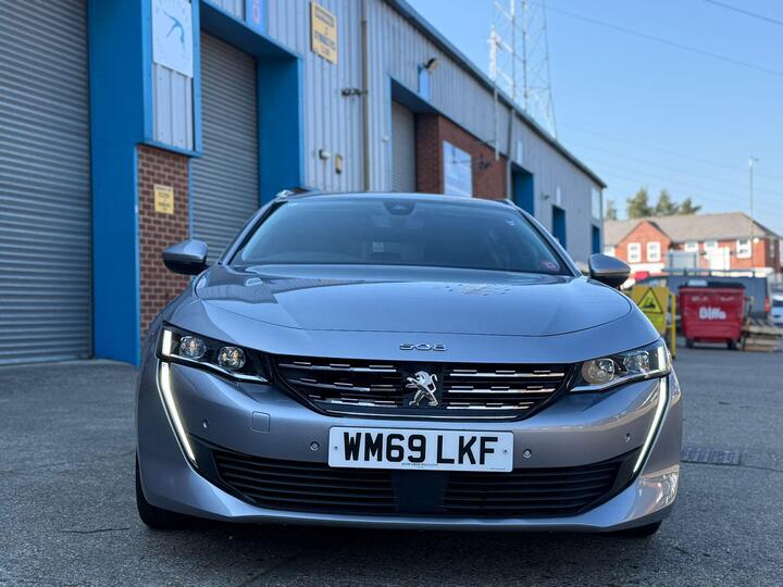 Peugeot 508 SW 1.6 11.8kWh Allure EAT Euro 6 (s/s) 5dr Peugeot 508 SW 1.6 11.8kWh Allure EAT Euro 6 (s/s) 5dr