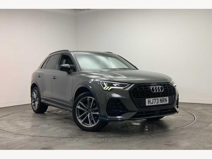 Audi Q3 1.5 TFSI CoD 35 Black Edition S Tronic Euro 6 (s/s) 5dr