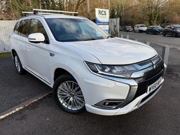 Mitsubishi Outlander 2.4h TwinMotor 13.8kWh 4h CVT 4WD Euro 6 (s/s) 5dr