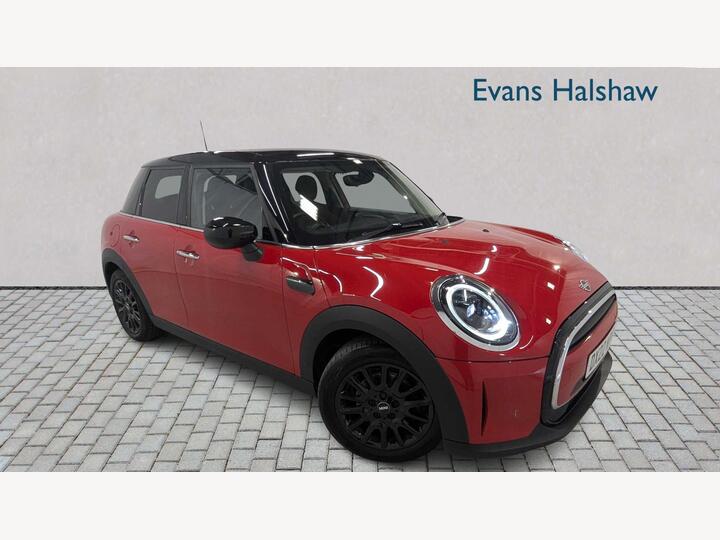 MINI HATCHBACK 1.5 Cooper Classic Euro 6 (s/s) 5dr