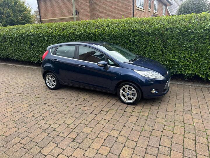 Ford Fiesta 1.4 Zetec 5dr