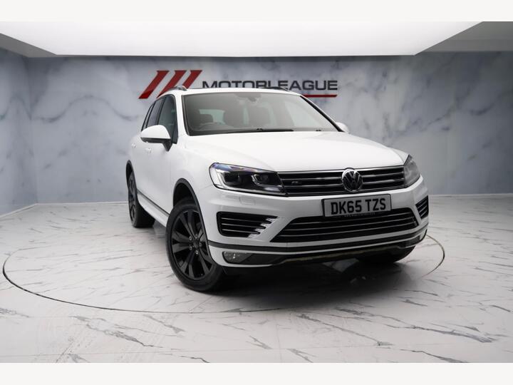 Volkswagen Touareg 3.0 TDI V6 BlueMotion Tech R-Line Tiptronic 4WD Euro 6 (s/s) 5dr