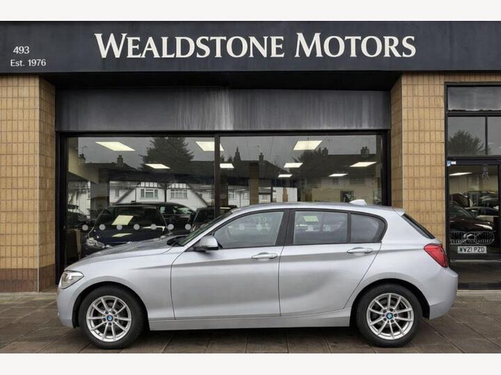 BMW 1 SERIES 1.6 116i SE Auto Euro 5 (s/s) 5dr