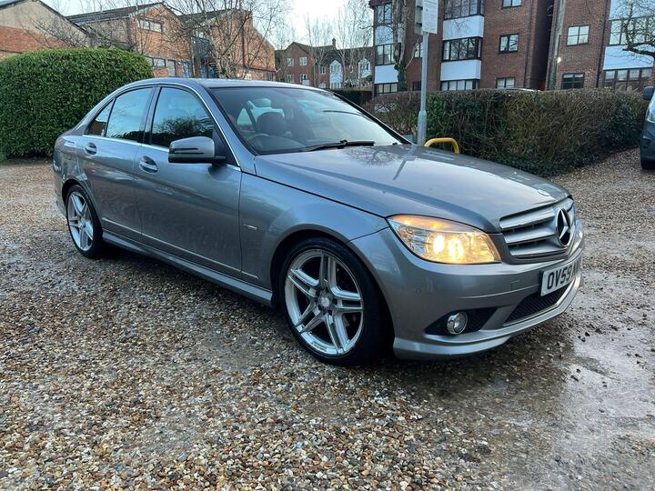 Mercedes-Benz C Class 2.1 C250 CDI BlueEfficiency Sport Auto Euro 5 4dr Mercedes-Benz C Class 2.1 C250 CDI BlueEfficiency Sport Auto Euro 5 4dr
