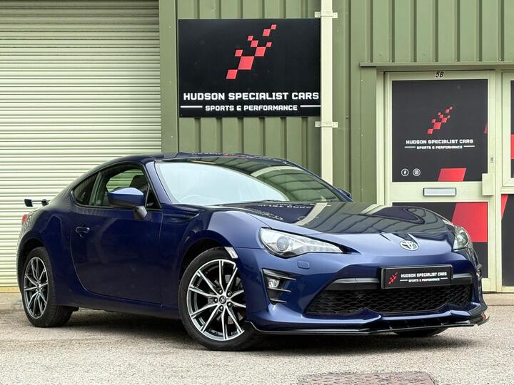 Toyota GT86 2.0 Boxer D-4S Pro Euro 6 2dr