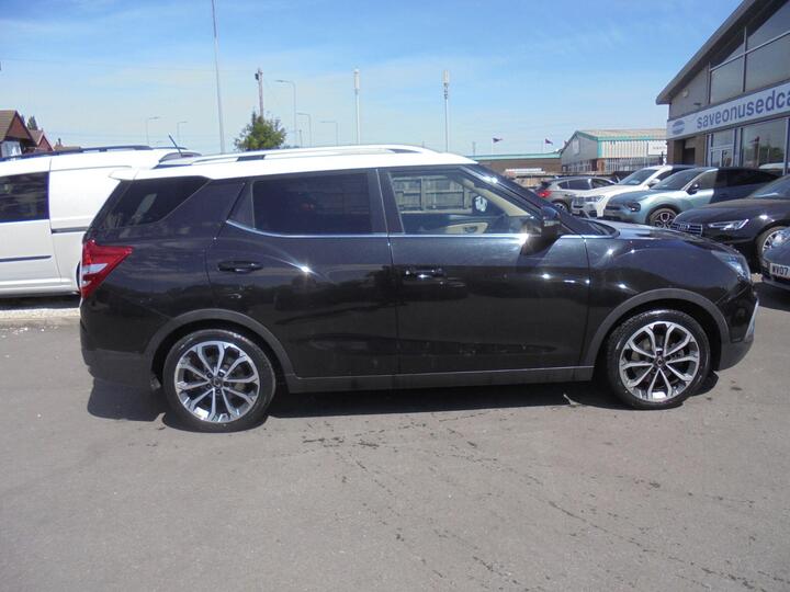 SsangYong Tivoli XLV 1.6D Ultimate Euro 6 5dr