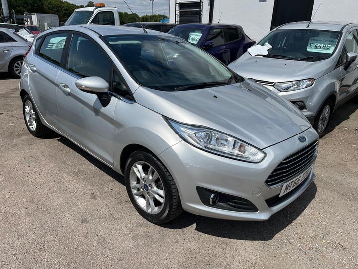 Ford Fiesta 1.25 Zetec Euro 6 5dr