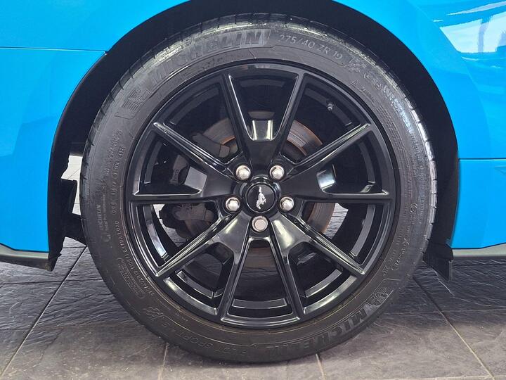 Ford Mustang 5.0 V8 GT Fastback Euro 6 2dr
